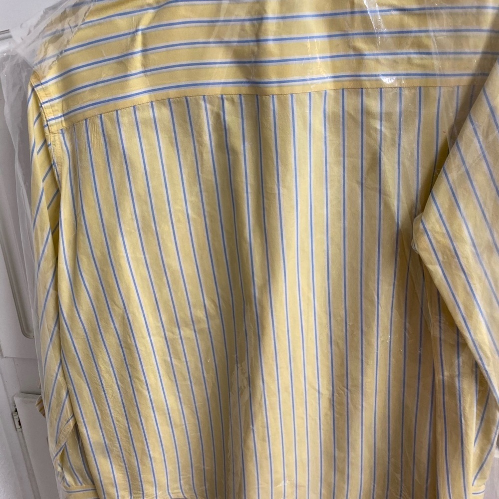 Ladies button down - Picture 3 of 3